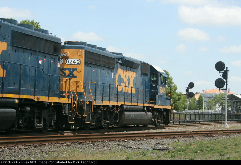 CSX 6242